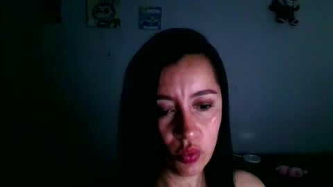 Snapshot of haylie85 chatting on 11-12-25, 12:11 haylie85 online show from 11-12-25, 12:11