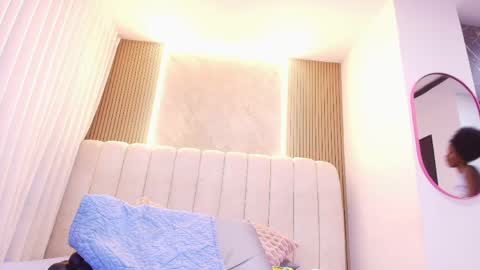 kataleya online show from 04-18-26, 07:18