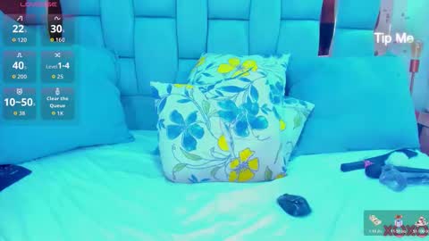 Snapshot of hazel_lanee chatting on 03-02-26, 07:15 hazel_lanee online show from 03-02-26, 07:15