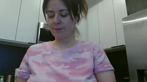 Hazel online show from 03-30-26, 09:49