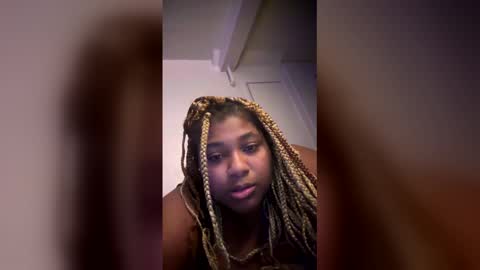 hazelba3 online show from 04-29-26, 04:38