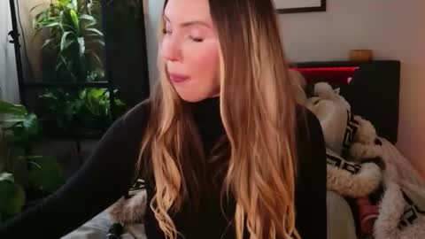 Hazeleo online show from 01-11-26, 09:20