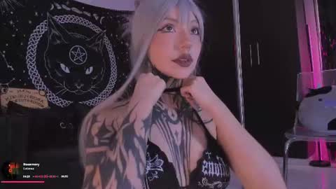 Hazell Witch online show from 07-14-26, 03:07
