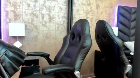 Snapshot of hazelmoret chatting on 01-16-25, 11:58 HazelMoret online show from 01-16-25, 11:58