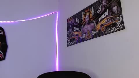 hazlan_420 online show from 02-18-26, 01:45