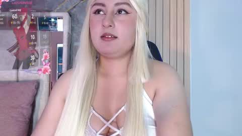 Snapshot of hazumi_tsu chatting on 06-22-26, 11:02 hazumi_tsu online show from 06-22-26, 11:02