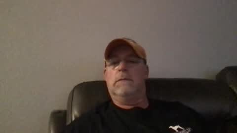 Snapshot of hdeuce22 chatting on 03-10-25, 02:17 Hdeuce22 online show from 03-10-25, 02:17