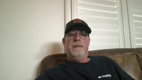 Snapshot of hdeuce22 chatting on 03-03-26, 04:57 Hdeuce22 online show from 03-03-26, 04:57