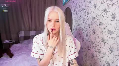 Valeria online show from 01-15-25, 07:48