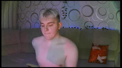 Snapshot of heatctrl chatting on 02-16-26, 03:08 Justin online show from 02-16-26, 03:08