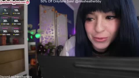 Snapshot of heatherbby chatting on 10-26-25, 10:47 Heather online show from 10-26-25, 10:47