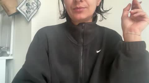 Snapshot of heatherfish chatting on 02-16-26, 03:30 heatherfish online show from 02-16-26, 03:30