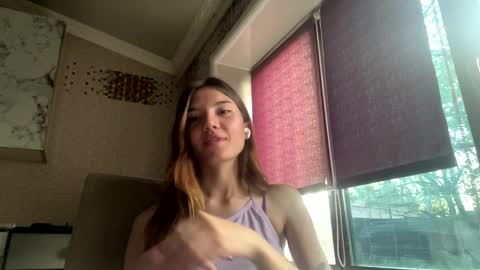 Lili online show from 04-09-26, 01:27