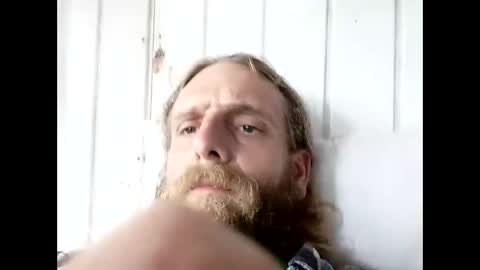 Snapshot of heaththrowscash chatting on 11-18-25, 10:36 heaththrowscash online show from 11-18-25, 10:36