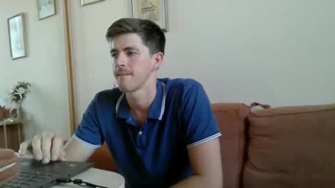 Snapshot of heatsignal chatting on 09-19-25, 01:01 HeatSignal online show from 09-19-25, 01:01