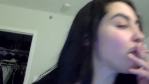 heatwavee online show from 09-24-25, 11:41