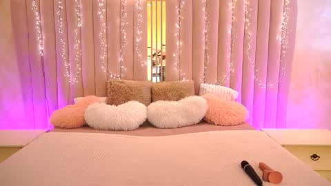 heavenelle online show from 03-02-26, 07:09