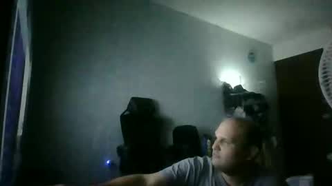 Heavy Rebell online show from 02-12-26, 05:13