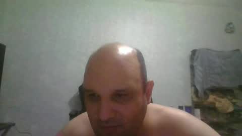 Snapshot of heavy_rebellxc chatting on 06-26-26, 07:02 Heavy Rebell online show from 06-26-26, 07:02
