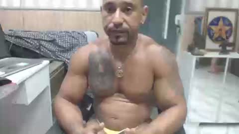 Snapshot of hebertgomes chatting on 02-01-25, 01:12 hebertgomes online show from 02-01-25, 01:12