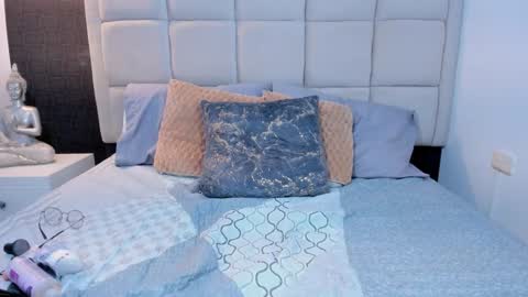 Keira Hecate online show from 01-14-25, 05:56