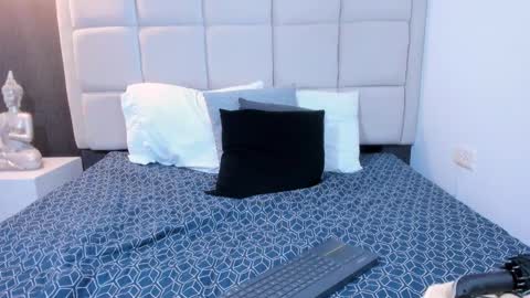 Keira Hecate online show from 02-14-25, 11:31