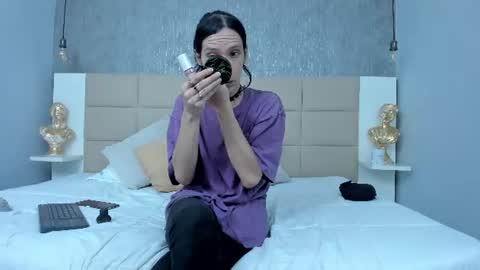 Keira Hecate online show from 06-11-26, 07:12