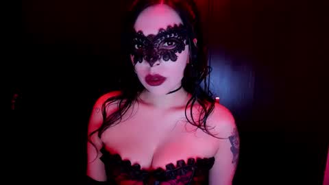   online show from 10-31-25, 06:47