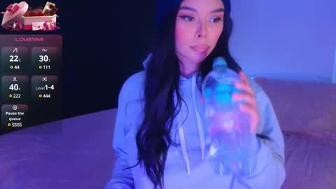 Hecate  online show from 02-18-25, 10:03