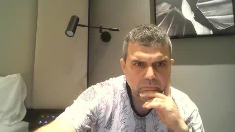 Snapshot of heddamedda59 chatting on 04-08-26, 05:46 heddamedda59 online show from 04-08-26, 05:46