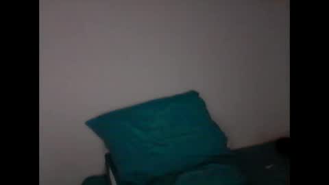 Snapshot of hedone33 chatting on 12-14-25, 01:33 hedone33 online show from 12-14-25, 01:33