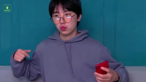Snapshot of heejinwang chatting on 05-21-26, 03:19 HEEJIN online show from 05-21-26, 03:19