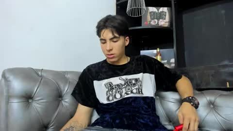 heellboy_ online show from 11-01-25, 07:49