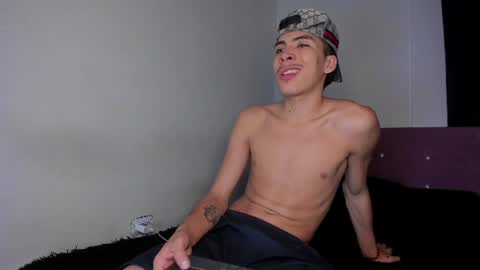 heellboy_ online show from 06-25-26, 06:40