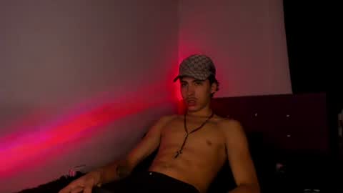 heellboy_ online show from 07-18-26, 05:50