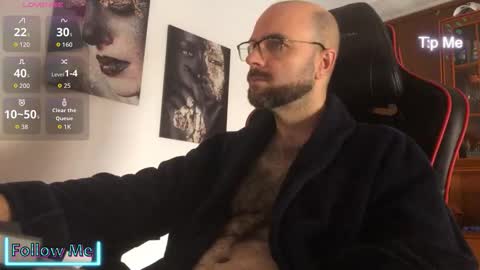 Snapshot of heels4funn chatting on 11-12-25, 08:15 Fran online show from 11-12-25, 08:15