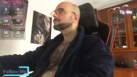 Snapshot of heels4funn chatting on 11-19-25, 08:14 Fran online show from 11-19-25, 08:14