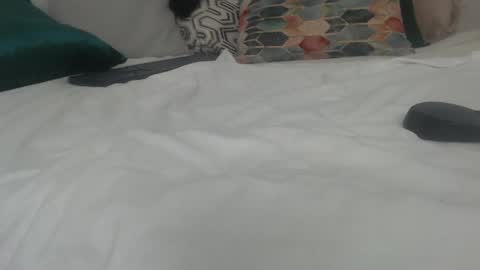 Snapshot of heidy_hoiss chatting on 01-12-25, 05:56 Heidy online show from 01-12-25, 05:56