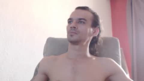 Snapshot of heilanubis chatting on 03-08-26, 05:22 heilanubis online show from 03-08-26, 05:22