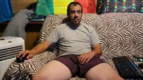 xxScubaStevexx online show from 07-03-26, 03:18