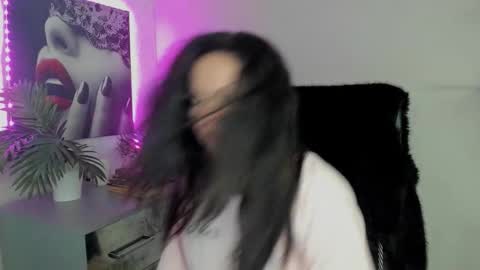 Helen online show from 09-18-25, 05:42