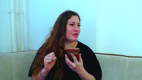 helen_adams_ online show from 01-05-25, 10:10