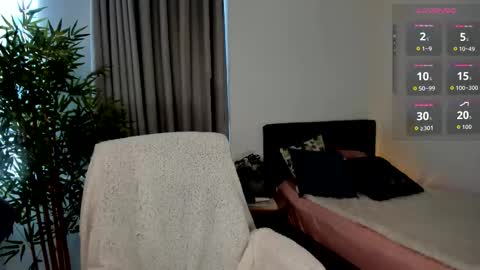 Snapshot of helen_miller chatting on 02-15-26, 10:28 helen_miller online show from 02-15-26, 10:28