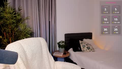 Snapshot of helen_miller chatting on 03-12-26, 12:28 helen_miller online show from 03-12-26, 12:28