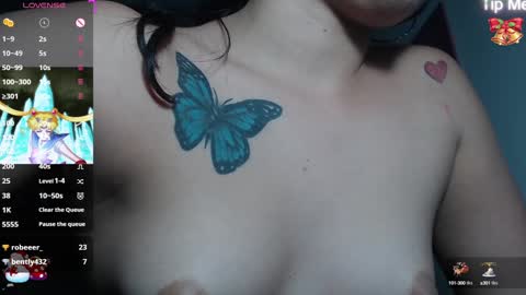 Snapshot of helen_russoo chatting on 12-28-24, 09:08 Helen online show from 12-28-24, 09:08