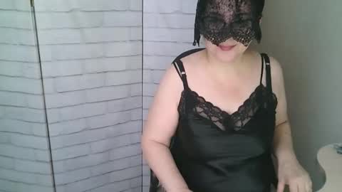 Snapshot of helen_xi chatting on 02-24-26, 07:06 Helen online show from 02-24-26, 07:06