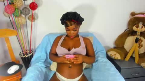 HELENA COPPER online show from 04-28-26, 03:22