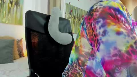 Snapshot of helena_santos01 chatting on 02-26-25, 10:09 Helena Santos online show from 02-26-25, 10:09