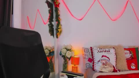 Helena Santos  online show from 11-14-25, 07:12