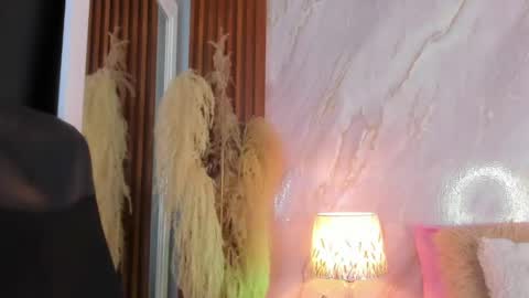 Helena Santos  online show from 05-13-26, 12:35